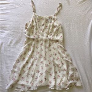 Cream Floral Lined Spaghetti Strap Dress